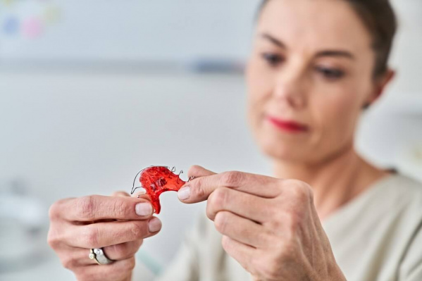 Praxis - Zahnärztin und M.Sc. Kiefer­orthopädie Dr. Eva Dürr-Collavini - Atelier für Kieferorthopädie Aichach