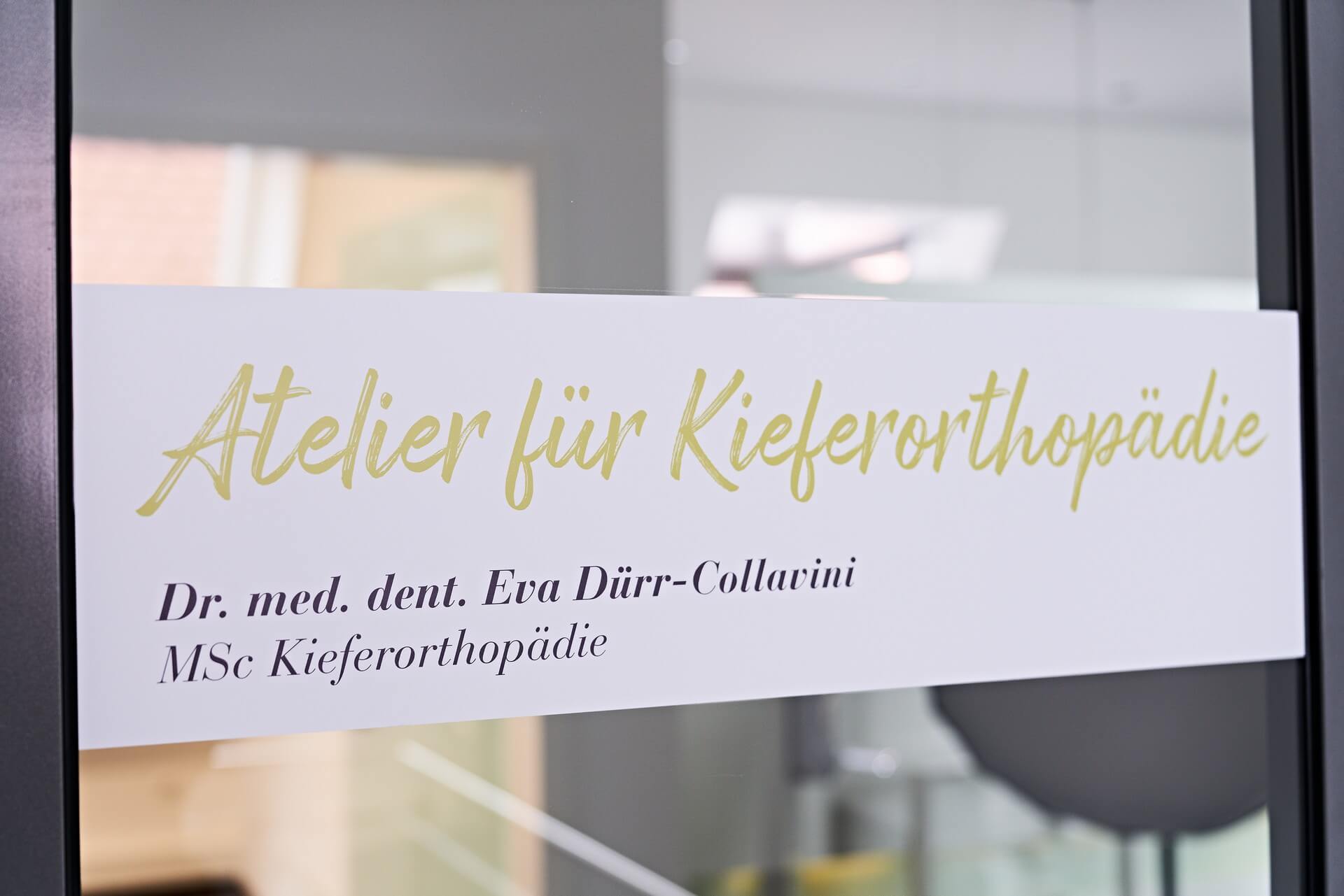 Atelier für Kieferorthopädie - Zahnärztin und M.Sc. Kiefer­orthopädie Dr. Eva Dürr-Collavini - Atelier für Kieferorthopädie Aichach